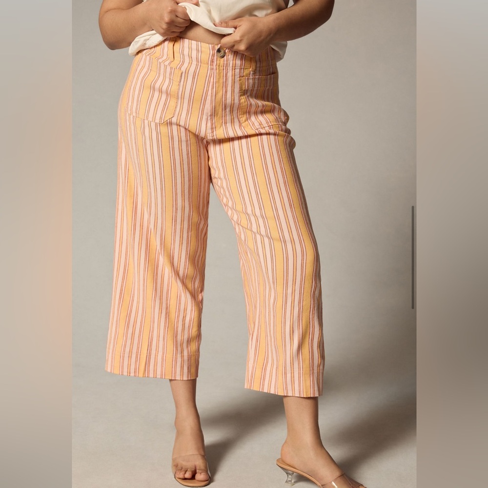 The Colette Linen Cropped
Stripe Pants
Maeve by Anthropologie